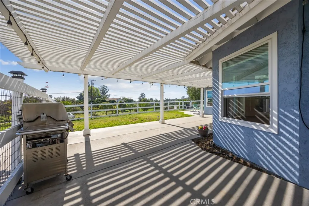 https://cdn.realtyfeed.com/cdn/127/306640091/1ce92cf979649f107ba0949ed70e9ce3.webp