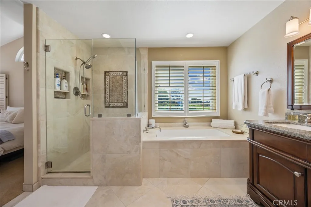 https://cdn.realtyfeed.com/cdn/127/306640091/741032fc67a8761eab52188c0a0d7605.webp