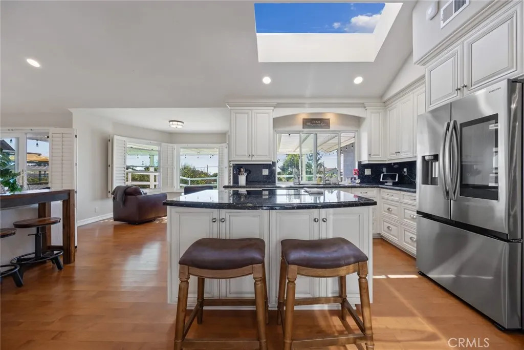 https://cdn.realtyfeed.com/cdn/127/306640091/80c4245a5b978b3b374680678e014087.webp
