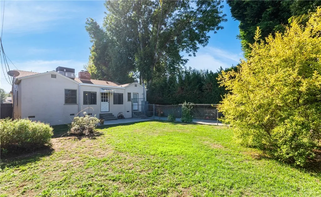 15207 Greenleaf, Sherman Oaks, CA, 91403