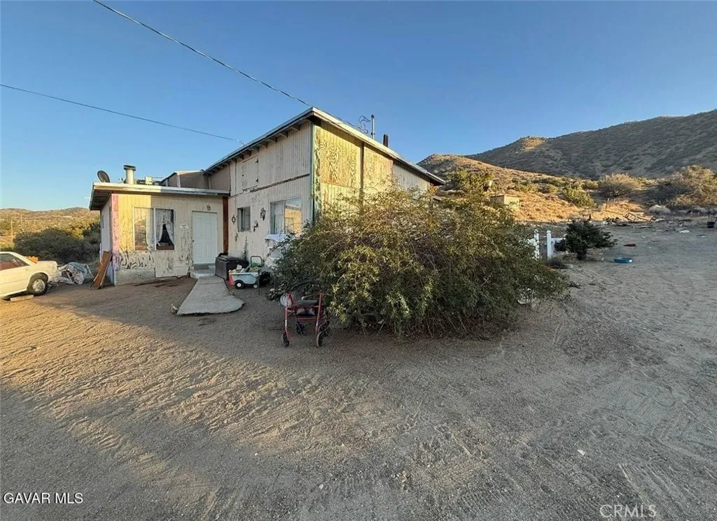 33452 Angeles Forest