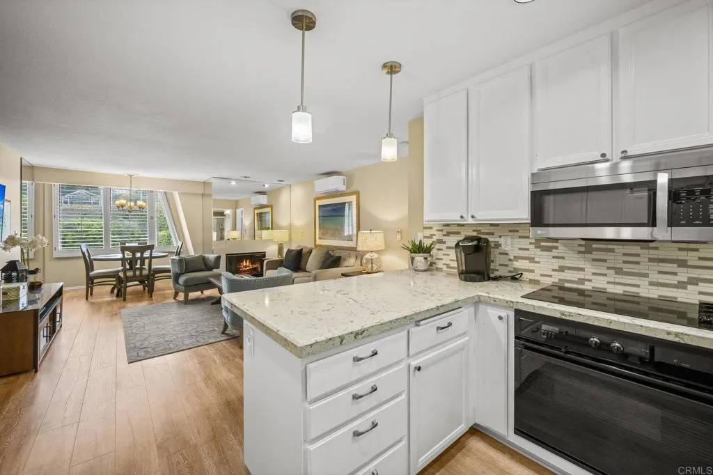 https://cdn.realtyfeed.com/cdn/127/306640189/1805c85d1f32dc2217ffc9f2e90b359d.webp