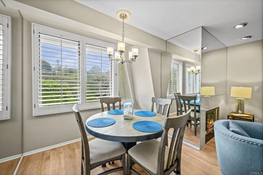 https://cdn.realtyfeed.com/cdn/127/306640189/1b0afe15e3582471fa9c28f97fdbd37a.webp