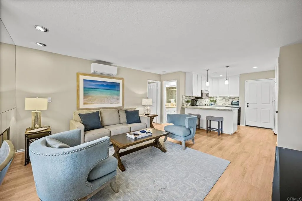 https://cdn.realtyfeed.com/cdn/127/306640189/7f1e9b013df17c008861caef035853b1.webp