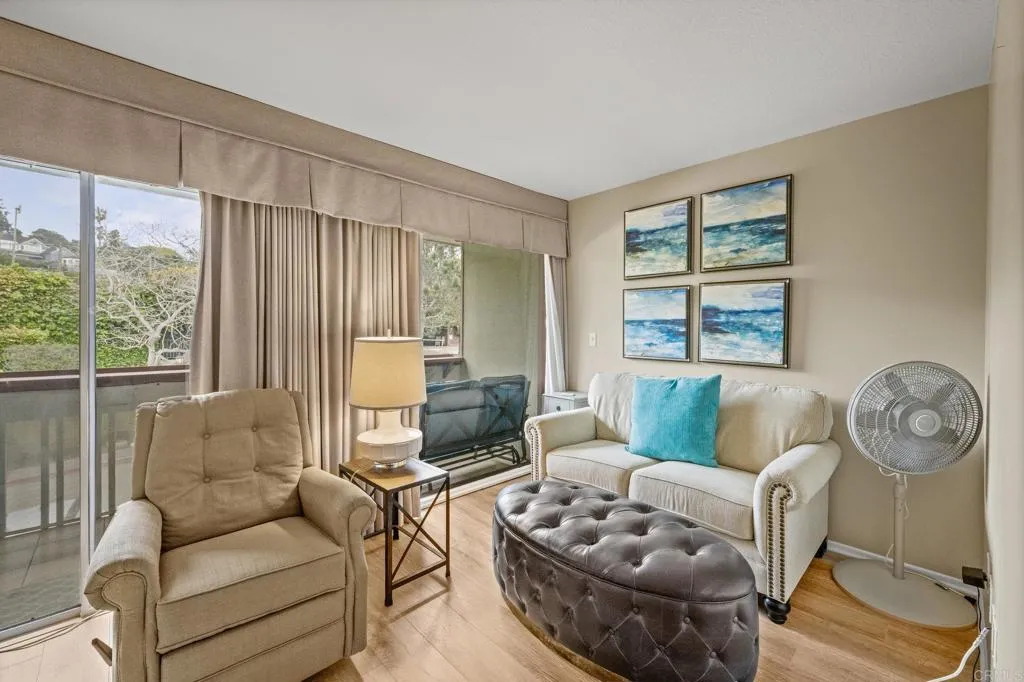 https://cdn.realtyfeed.com/cdn/127/306640189/eafd624e8749ae62cf9105810b16e348.webp
