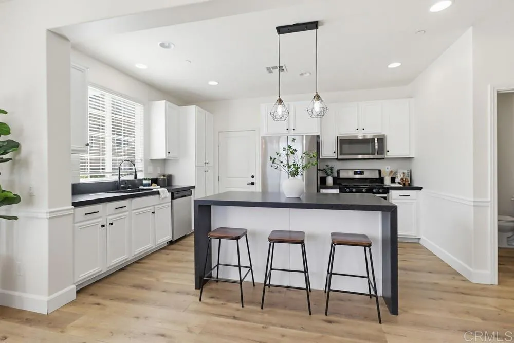 Photo #15: PTP2601039 Listing: Photo #15