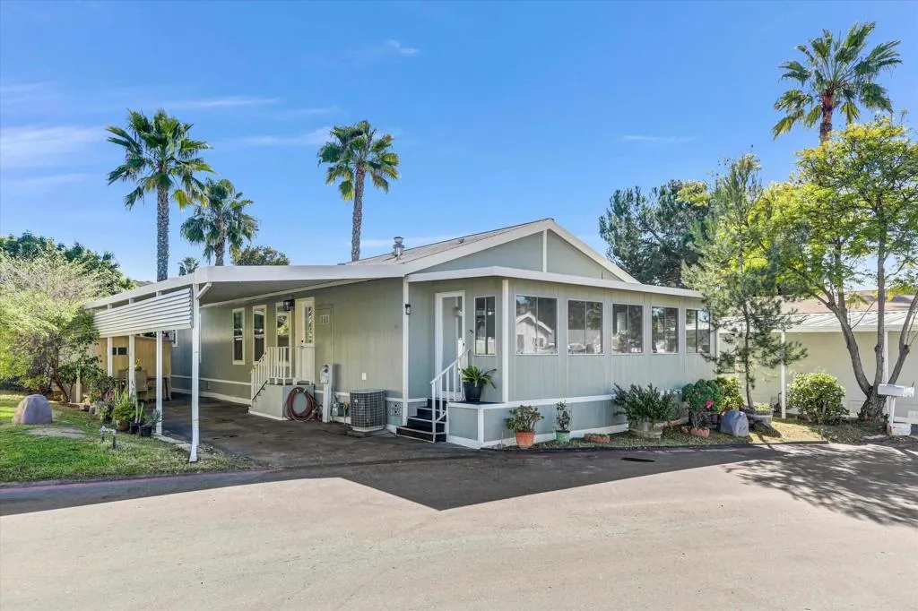https://cdn.realtyfeed.com/cdn/127/306640266/196e3a91a6f84c443c5092b6a79ed614.webp