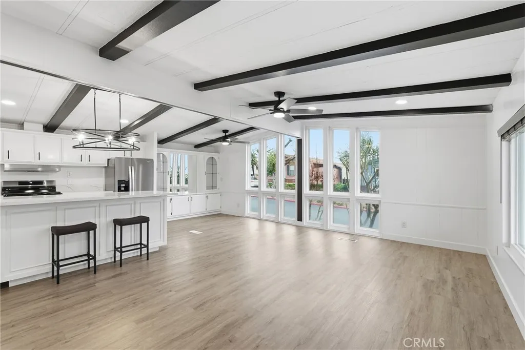 1456 E Philadelphia Street Unit 275