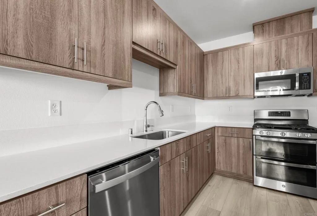 Photo #10: NDP2601309 Listing: Photo #10