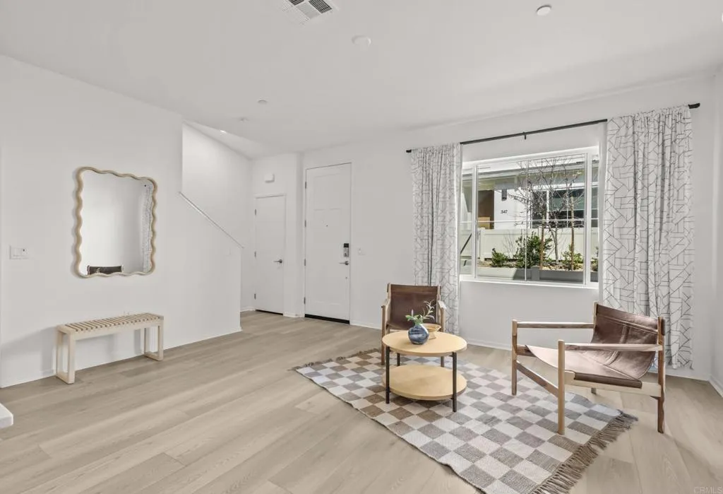 Photo #4: NDP2601309 Listing: Photo #4