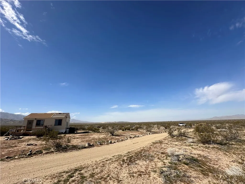 777 Walker Road, Johnson Valley, CA, 92285