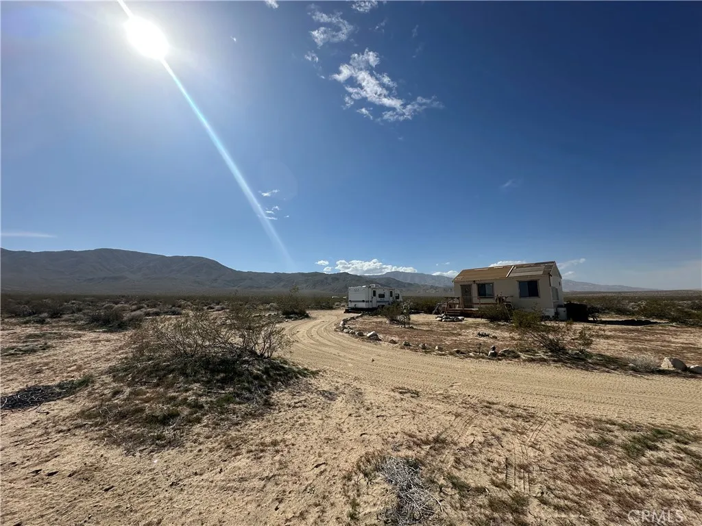 777 Walker Road, Johnson Valley, CA, 92285