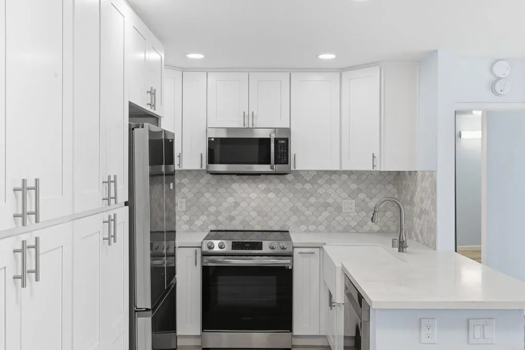 Photo #10: NDP2601310 Listing: Photo #10