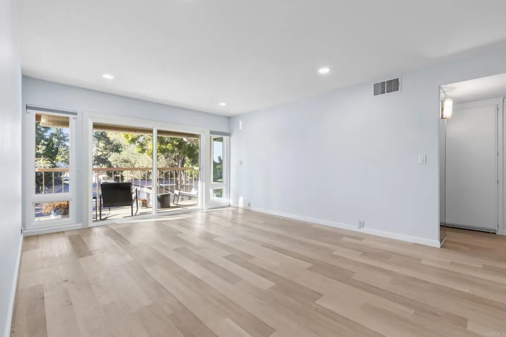 Photo #5: NDP2601310 Listing: Photo #5