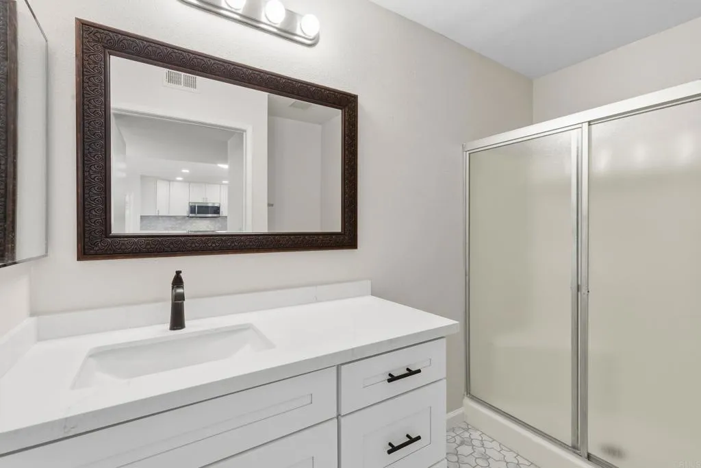 Photo #18: NDP2601310 Listing: Photo #18