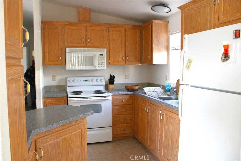 87 Havasu Palms, Needles, CA 92267 - Photo 4 of 12, Needles, CA