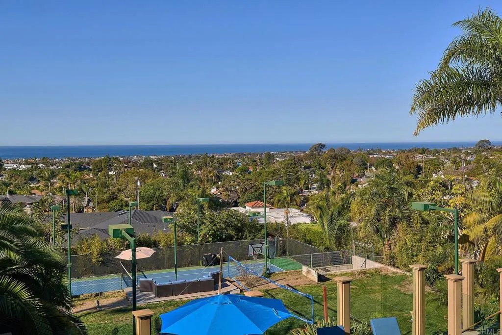 https://cdn.realtyfeed.com/cdn/127/306640449/8c0e4302f949a37b4d52cee6694c41f6.webp