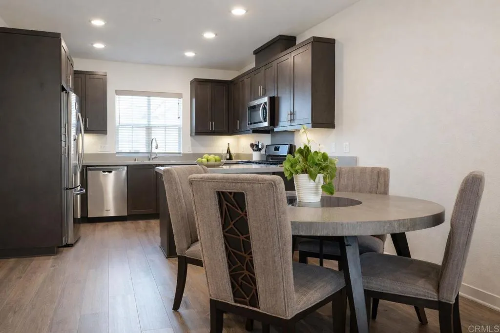 Photo #4: NDP2601313 Listing: Photo #4