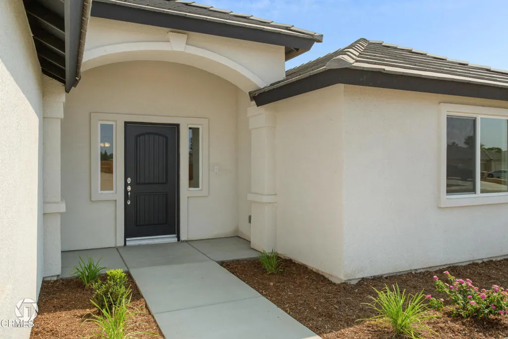 715 Sammy Way, Shafter, CA 93263 - Photo 4 of 30, Shafter, CA