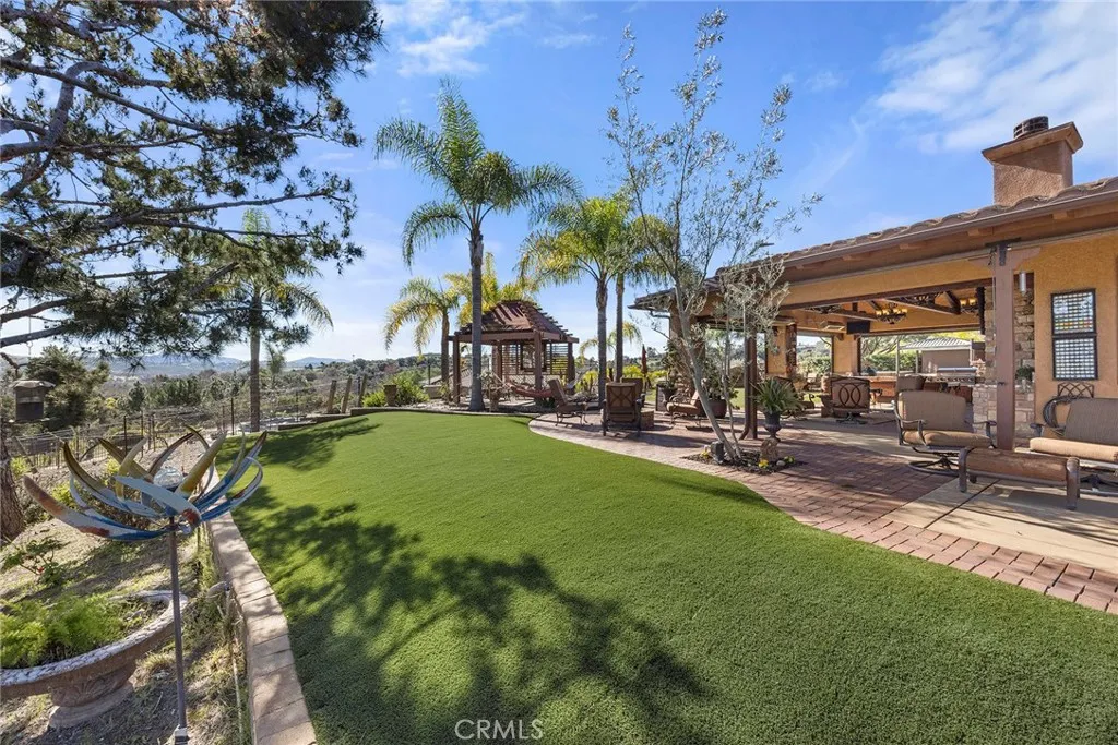 https://cdn.realtyfeed.com/cdn/127/306640538/05f91d4079b12f24b73ee5e5240be11b.webp