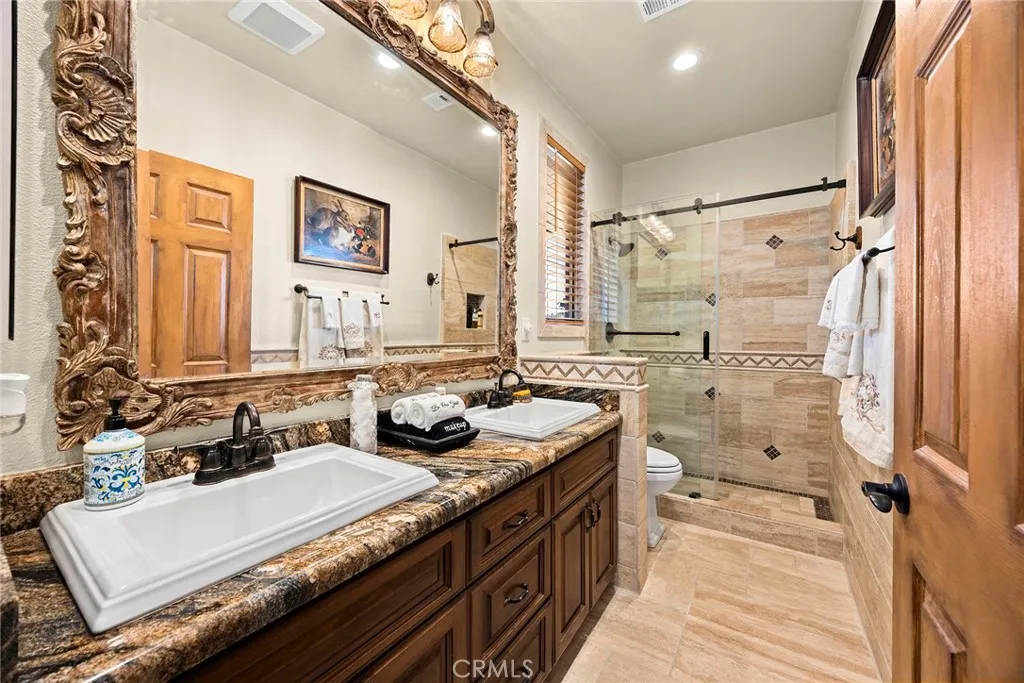 https://cdn.realtyfeed.com/cdn/127/306640538/20026389f3047c4ca7ee2859f3b1a8df.webp