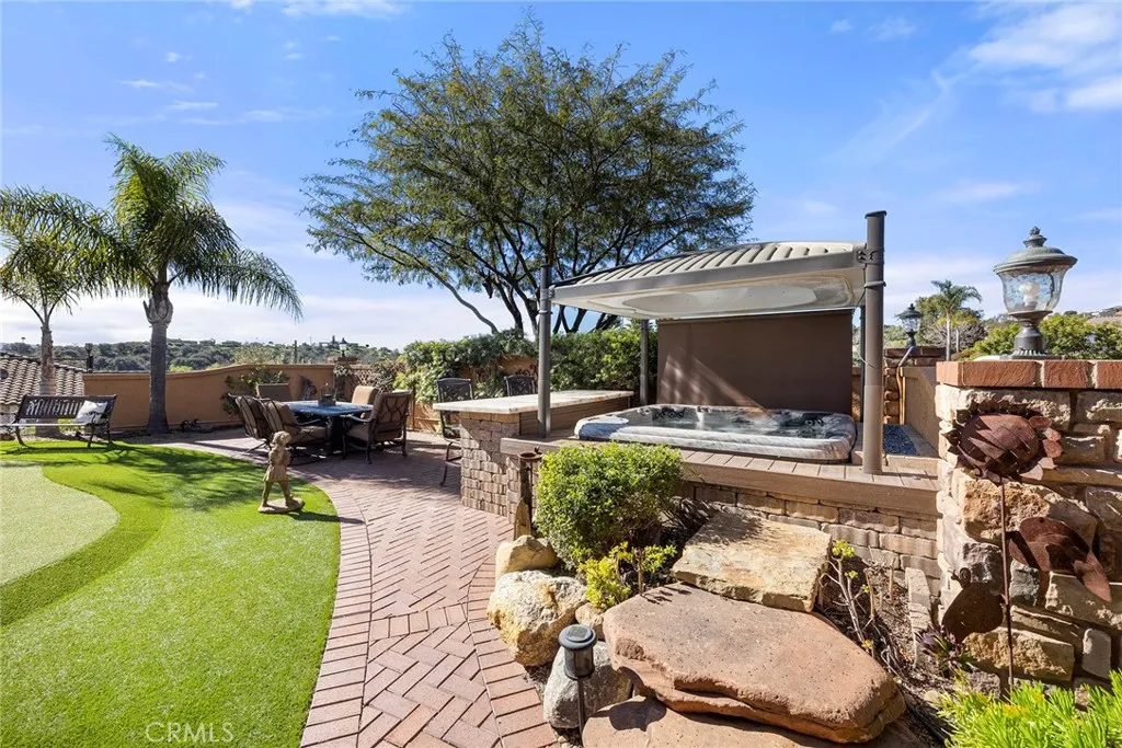 https://cdn.realtyfeed.com/cdn/127/306640538/c94726edbbf473937903cb084520c175.webp