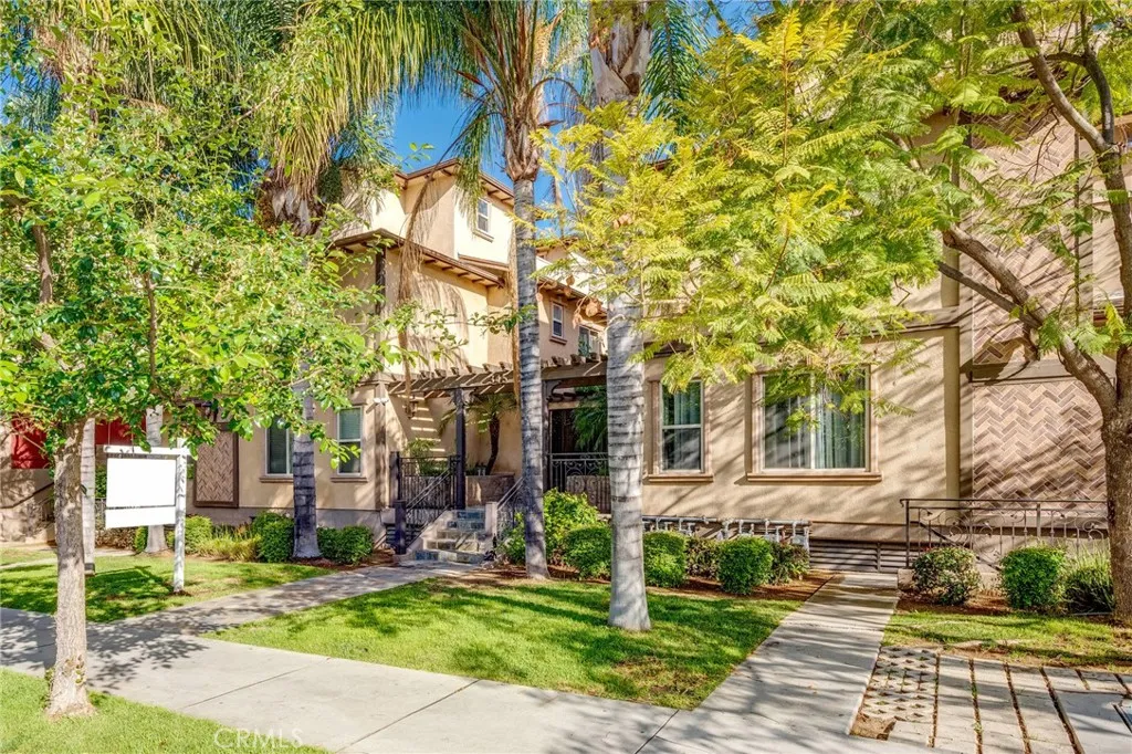 345 W Loraine Street Unit 3, Glendale, CA 91202 - Main photo, Glendale, CA