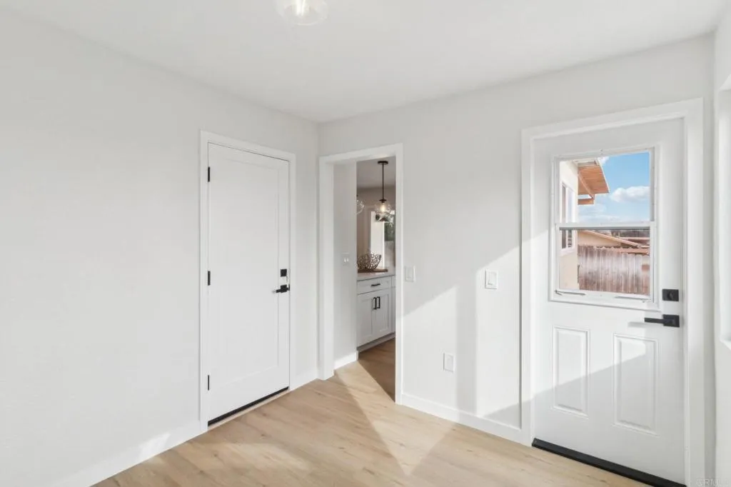 https://cdn.realtyfeed.com/cdn/127/306640588/528b82aa037184a616043260c0d6aa8b.webp