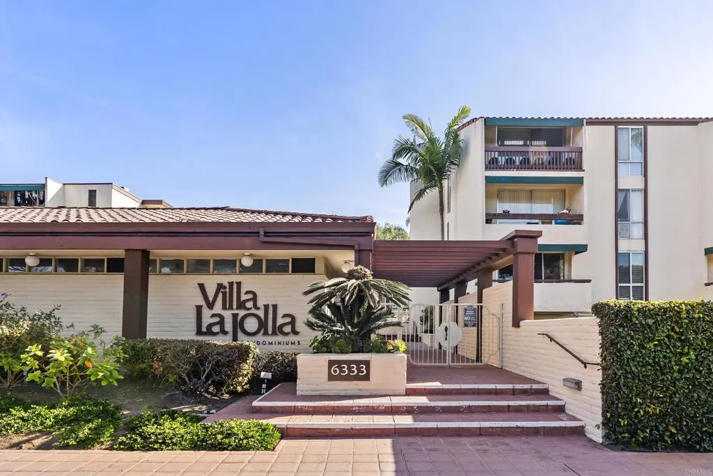 https://cdn.realtyfeed.com/cdn/127/306640595/cd74a12afe6c2275057ba5d34639f8a6.webp
