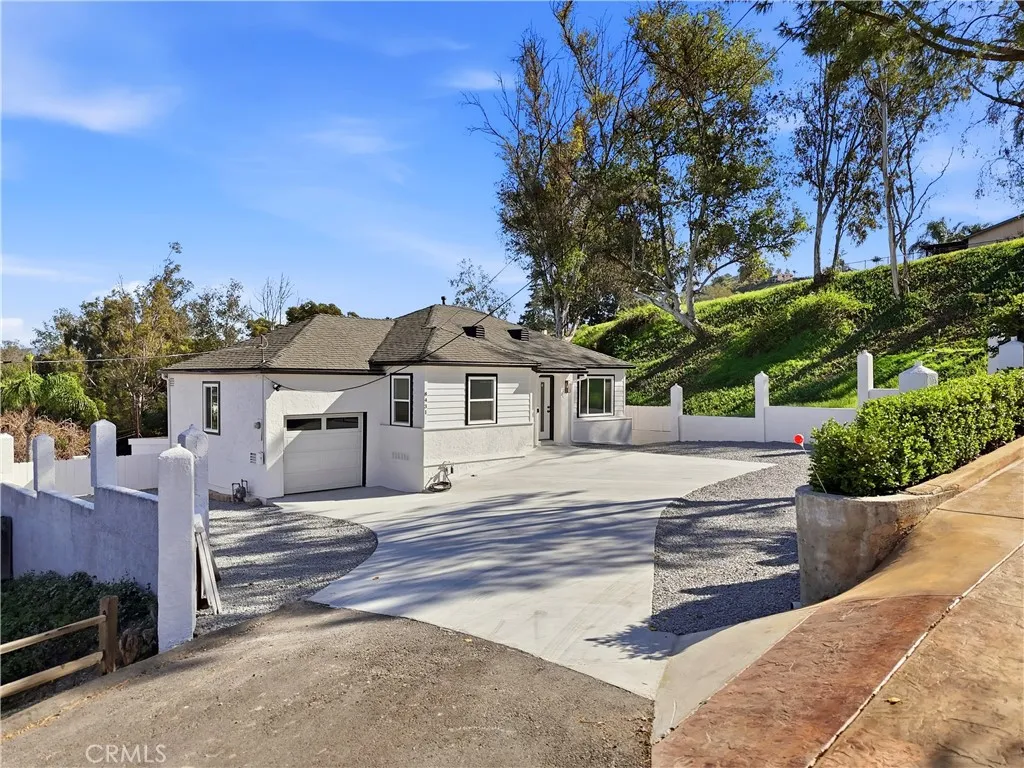 https://cdn.realtyfeed.com/cdn/127/306640639/612f69e5bfd0c5333449255646911412.webp
