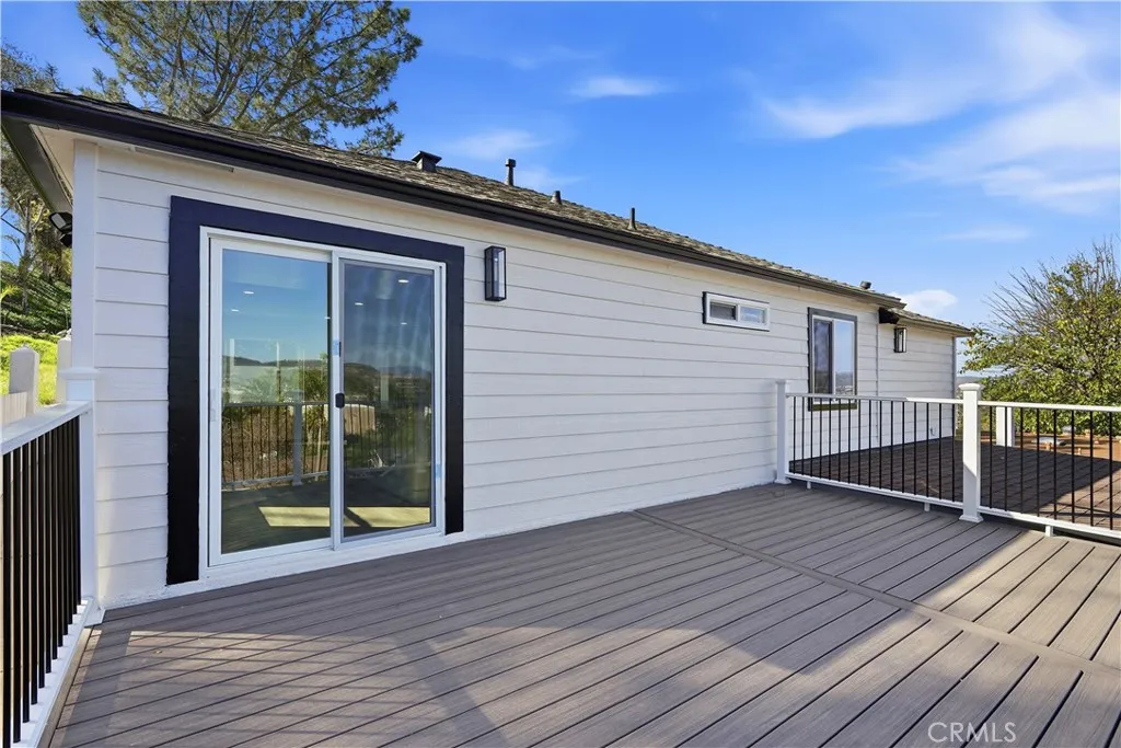 https://cdn.realtyfeed.com/cdn/127/306640639/aacaa48f8391885b9a52f9ec5ad1d98a.webp