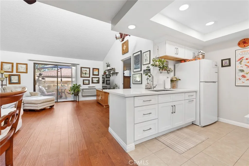 4760 Lakeview Avenue, Yorba Linda, CA 92886 - Photo 3 of 48, Yorba Linda, CA