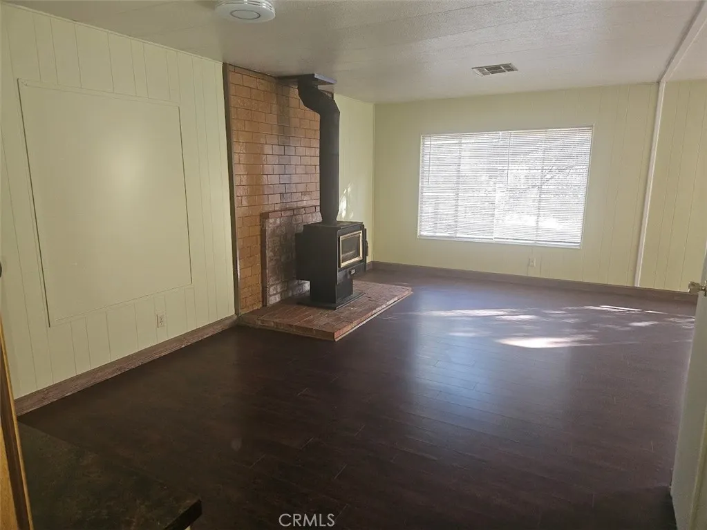 16705 Aleutian Drive, Pine Mountain Club, CA 93222 - Photo 4 of 17, Pine Mountain Club, CA