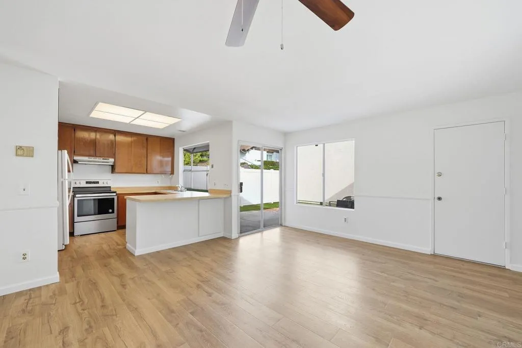 Photo #12: PTP2601058 Listing: Photo #12