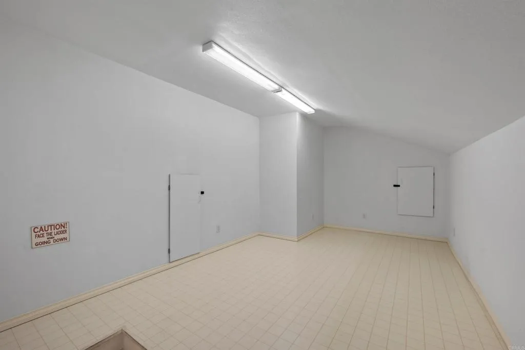 https://cdn.realtyfeed.com/cdn/127/306640722/0f4cfe26c035277c5bb74f70feafc589.webp