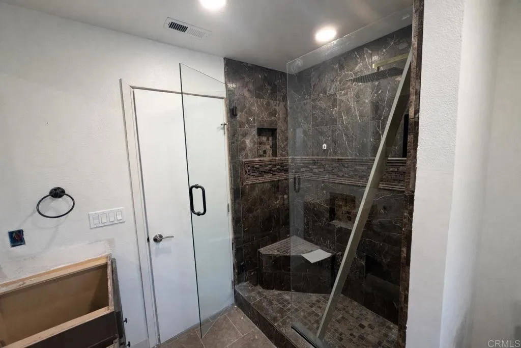 https://cdn.realtyfeed.com/cdn/127/306640749/2bade4c39e55509a6a6dd38c2b3544b7.webp
