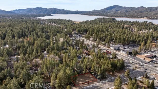 570 Summit, Big Bear Lake, CA, 92315