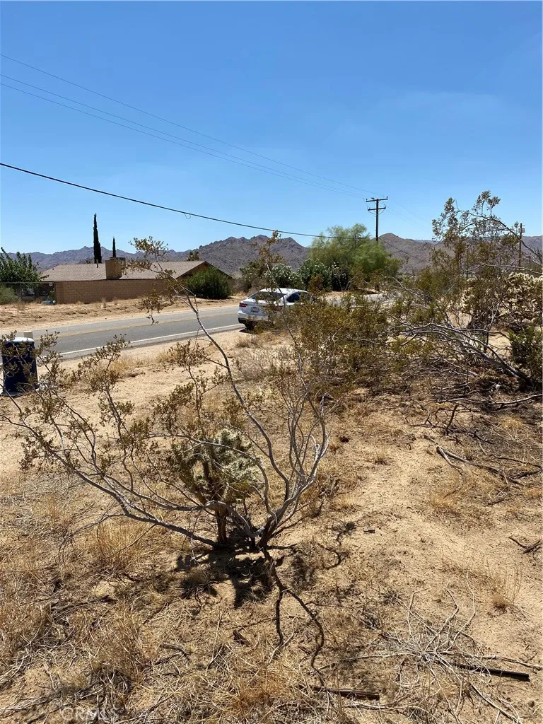5814 Sunburst, Joshua Tree, CA, 92252