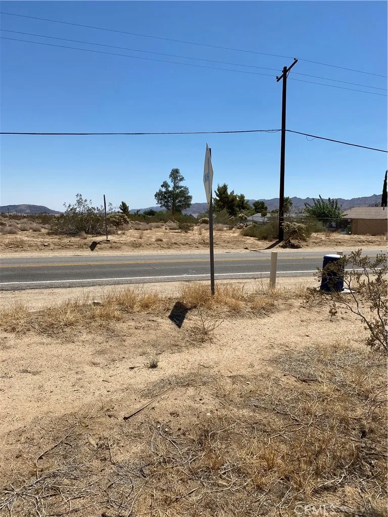 5814 Sunburst, Joshua Tree, CA, 92252