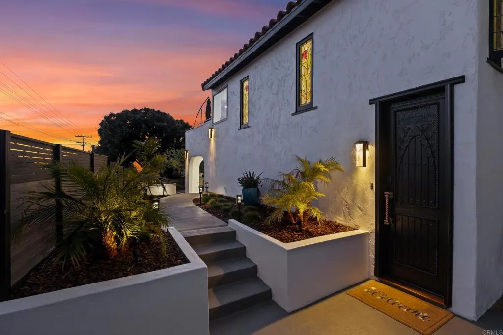 https://cdn.realtyfeed.com/cdn/127/306640803/04b5875a89f0a475201851343012be7e.webp