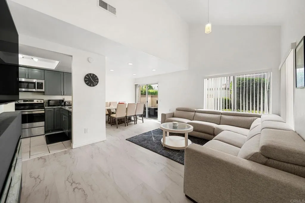 Photo #1: PTP2601065 Listing: Photo #1