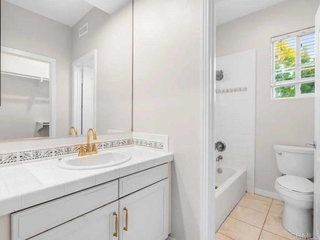 https://cdn.realtyfeed.com/cdn/127/306640865/7275ac24a6251df8c07a5f8b640e8f49.webp