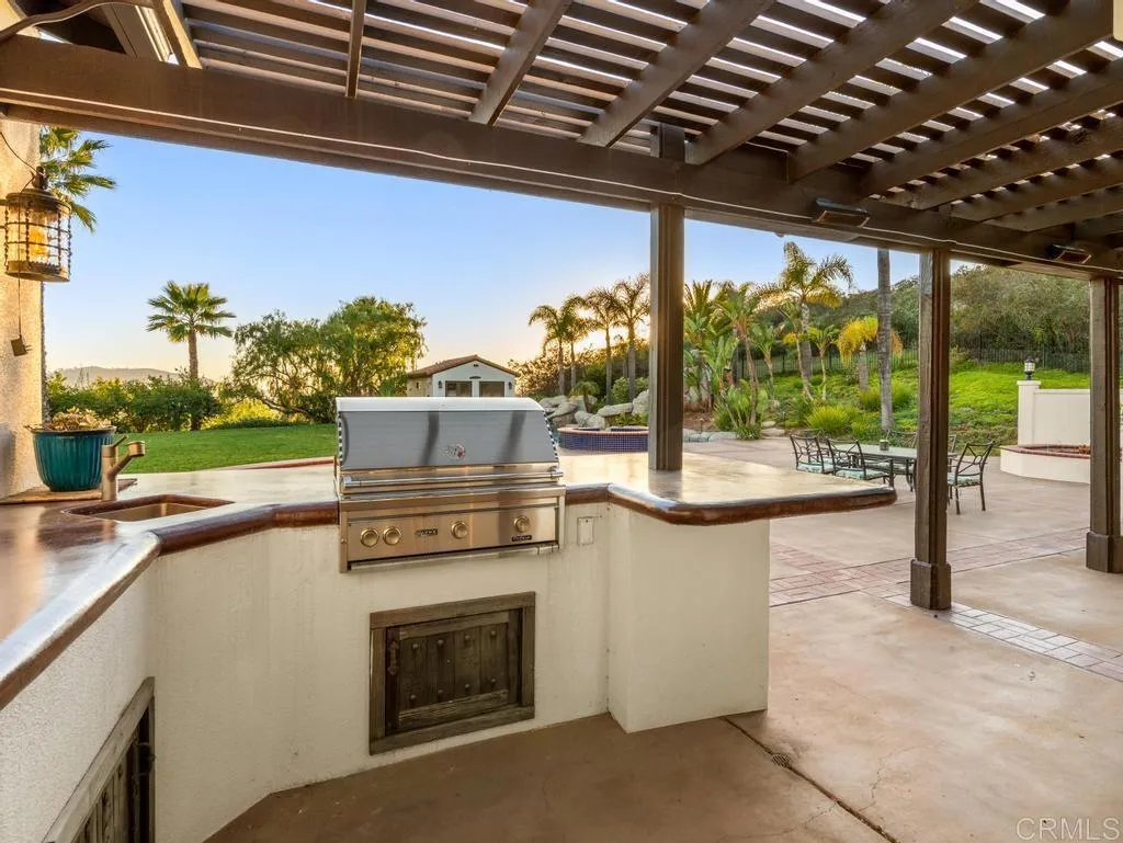 https://cdn.realtyfeed.com/cdn/127/306640865/966039ff882979969dd3da5d70efbffd.webp