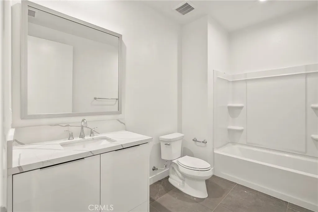 Photo #14: OC26030768 Listing: Photo #14