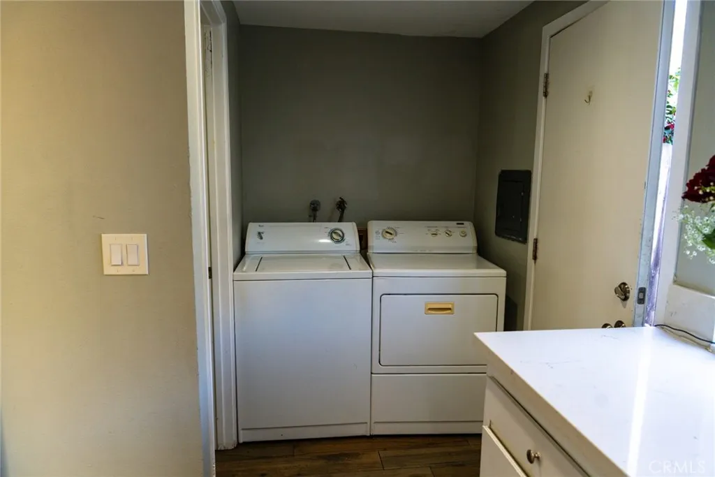 https://cdn.realtyfeed.com/cdn/127/306640910/a6db5e13f31c2890123124c481c90b23.webp