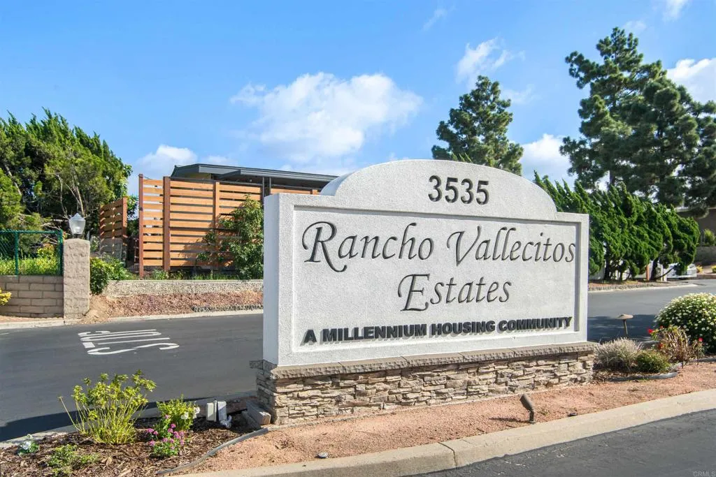 https://cdn.realtyfeed.com/cdn/127/306640929/19d614f8955204f0d7a4f49b5ddd4904.webp