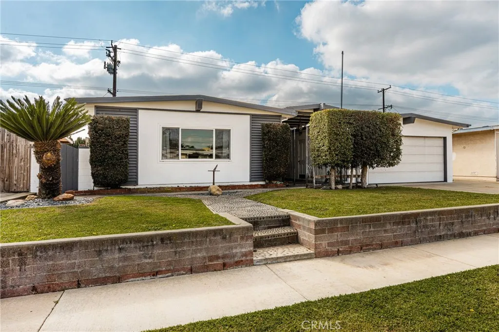 8196 Lime Circle, Buena Park, CA 90620 - Photo 4 of 55, Buena Park, CA