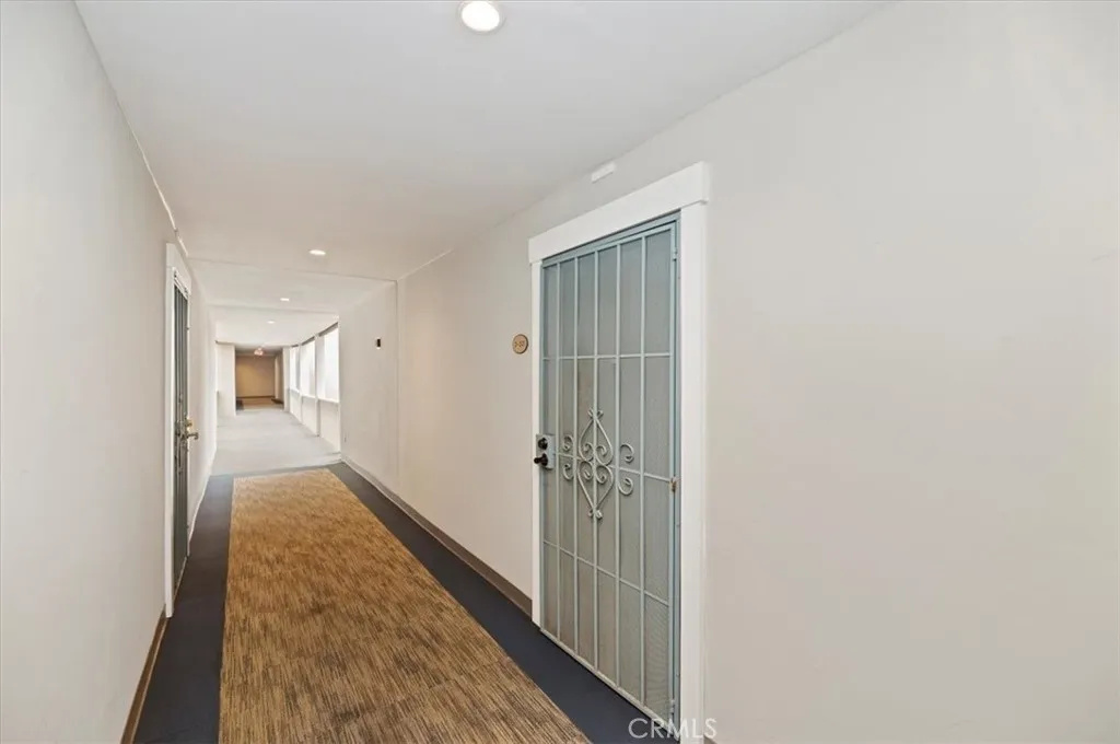 https://cdn.realtyfeed.com/cdn/127/306640971/1c2a86bb3cc0e9bc8ad6f560e8640886.webp