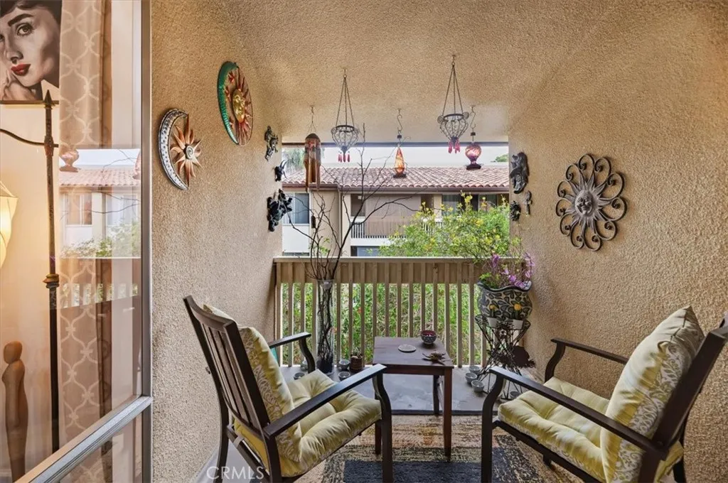 https://cdn.realtyfeed.com/cdn/127/306640971/2d53046f461ccc8095497c38006e4929.webp