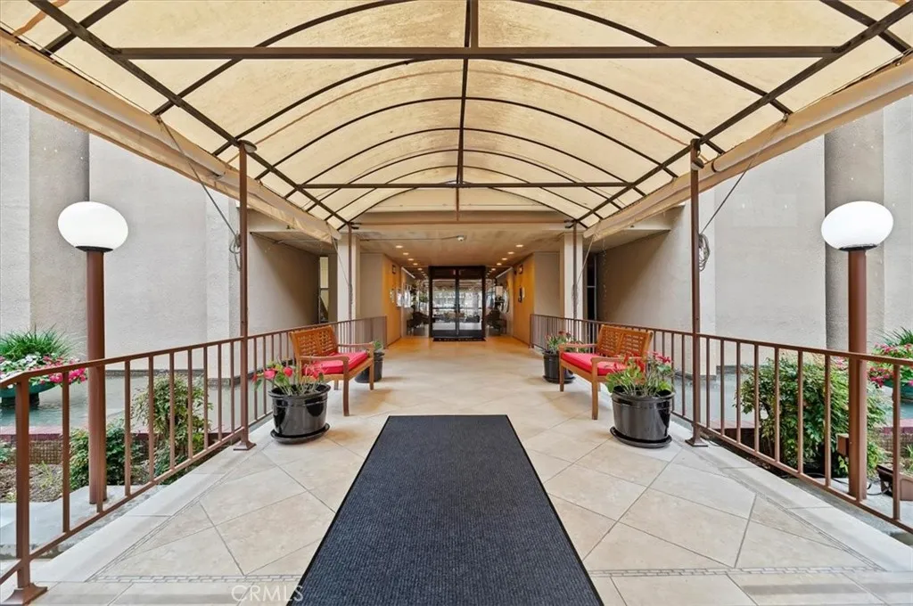https://cdn.realtyfeed.com/cdn/127/306640971/580a852307185ad0e98f7120a97ec4f3.webp